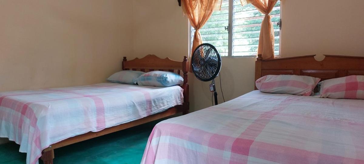 Posada Tzeltal Arroyo Agua Azul Екстер'єр фото